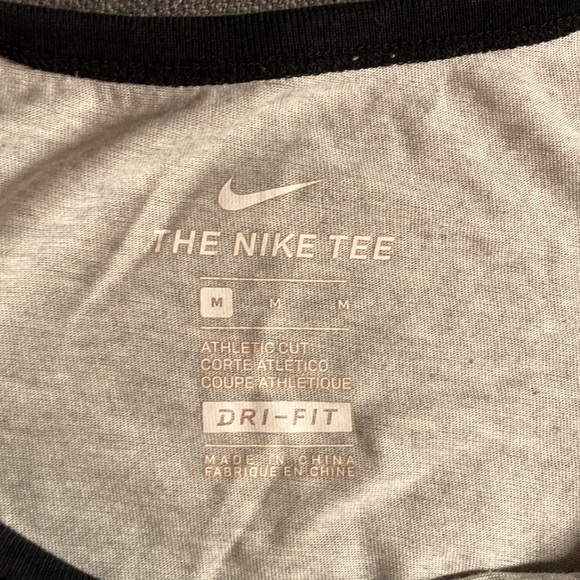 Nike Tank Top - Picture 3 of 3